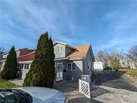 Exterior - 41 E 220 St, Euclid, OH 44123 photo 2 of 10