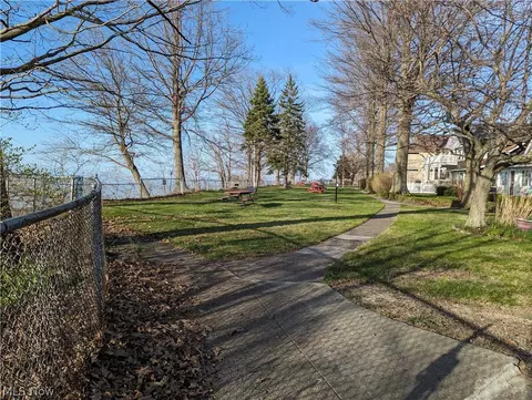 Exterior - 41 E 220 St, Euclid, OH 44123 photo 9 of 10