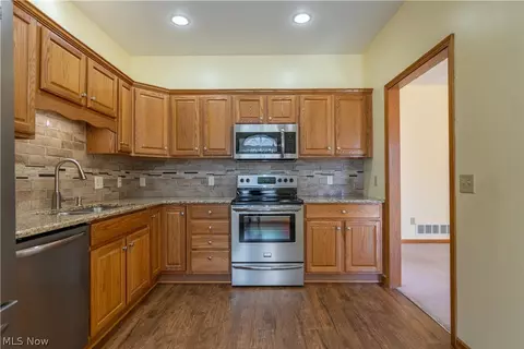 Kitchen - 6992 Knight Ave NW, Canton, OH 44708 photo 1 of 3
