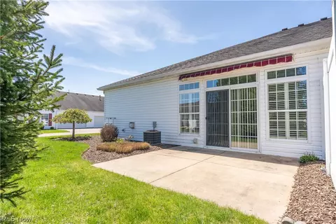 Exterior - 6992 Knight Ave NW, Canton, OH 44708 photo 4 of 4