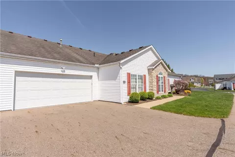 Exterior - 6992 Knight Ave NW, Canton, OH 44708 photo 2 of 4