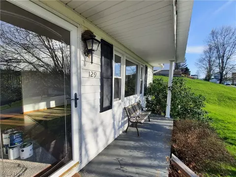 Exterior - 129 Westview Dr, Barnesville, OH 43713 photo 3 of 10