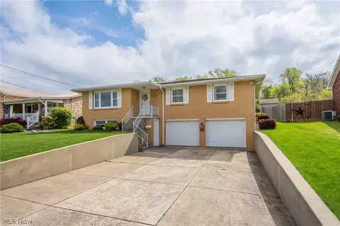 111 Cheryl Ave, Mingo Junction, OH 43938