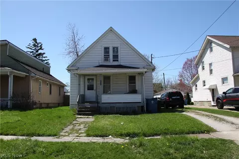 238 Illinois Ave, Lorain, OH 44052