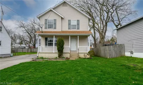 1027 Belden Ave, Akron, OH 44310