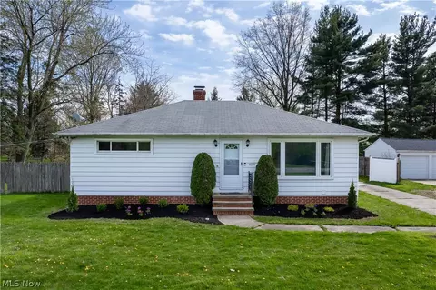 19155 Drake Rd, Strongsville, OH 44149