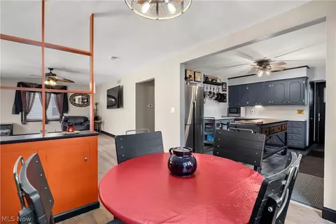 Dining - 1201 Park Ave, Elyria, OH 44035 photo 2 of 4