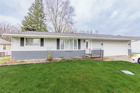 72 Abbott St, Wakeman, OH 44889