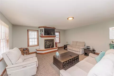 Living - 72 Abbott St, Wakeman, OH 44889 photo 4 of 7
