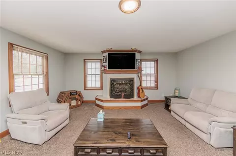 Living - 72 Abbott St, Wakeman, OH 44889 photo 7 of 7