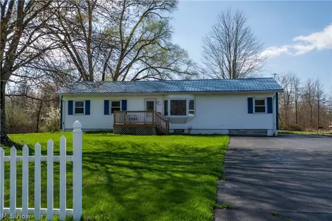 3130 Dodgeville Rd, Rome, OH 44085
