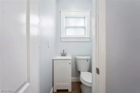 Bath - 315 12th St, Elyria, OH 44035 photo 1 of 3