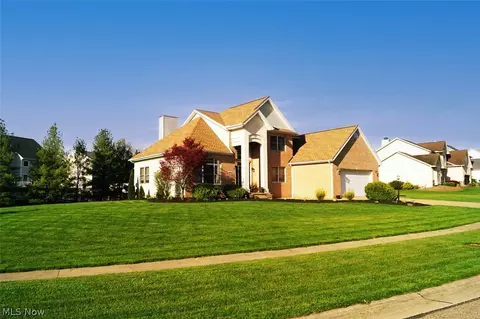 Exterior - 4269 Apple Orch, Rootstown, OH 44272 photo 2 of 7