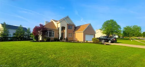 Exterior - 4269 Apple Orch, Rootstown, OH 44272 photo 6 of 7