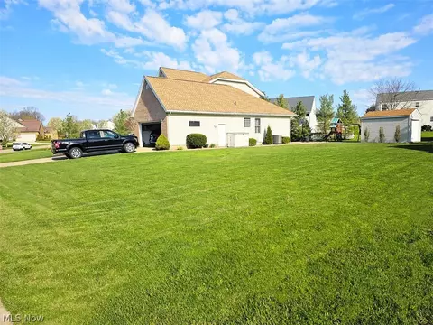 Exterior - 4269 Apple Orch, Rootstown, OH 44272 photo 5 of 7