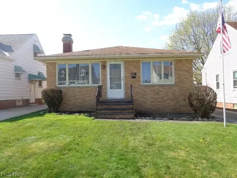6811 Orchard Ave, Parma, OH 44129