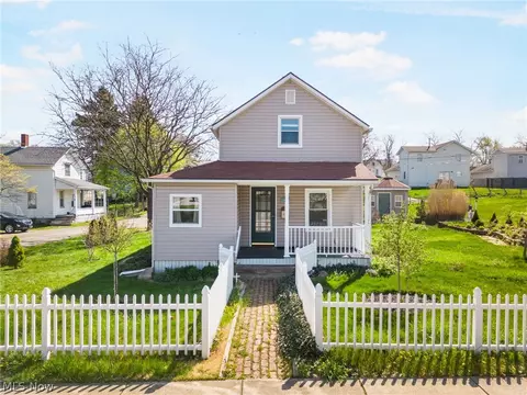 742 S Arch Ave, Alliance, OH 44601