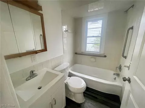 Bath - 701 E 254th St, Euclid, OH 44132 photo 1 of 4