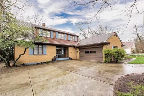 3314 Belvoir Blvd, Beachwood, OH 44122