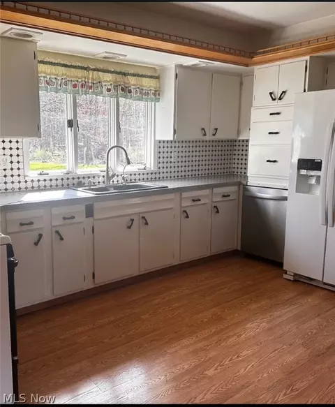 Kitchen - 9526 Horn Rd, Windham, OH 44288 photo 1 of 1
