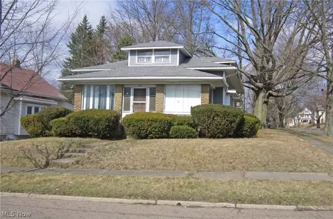 843 Mckinley Ave, Akron, OH 44306