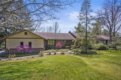 1200 Lake Martin Dr, Kent, OH 44240