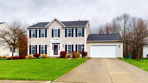 1811 Parker Ln, Twinsburg, OH 44087
