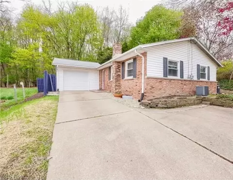 1779 Eastwood Ave, Akron, OH 44305