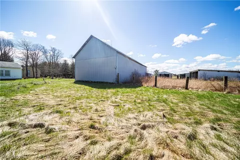 Exterior - 3395 Maple Rd, Jefferson, OH 44047 photo 8 of 11