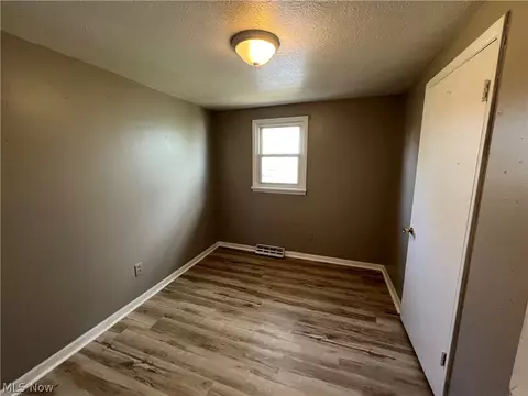6255 W River Rd S, Elyria, OH 44035 photo 10