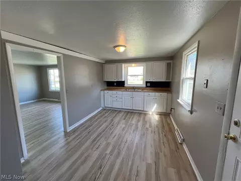 6255 W River Rd S, Elyria, OH 44035 photo 4