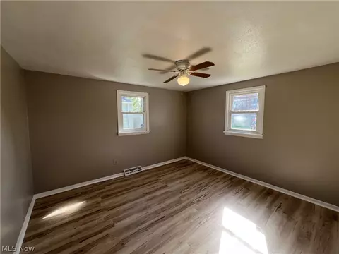 6255 W River Rd S, Elyria, OH 44035 photo 9