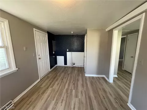 6255 W River Rd S, Elyria, OH 44035 photo 5