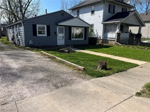 6255 W River Rd S, Elyria, OH 44035