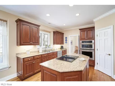 Kitchen - 3414 E Glencoe Rd, Richfield, OH 44286 photo 3 of 3