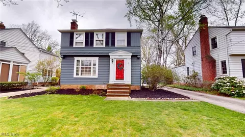 5175 Mayview Rd, Lyndhurst, OH 44124