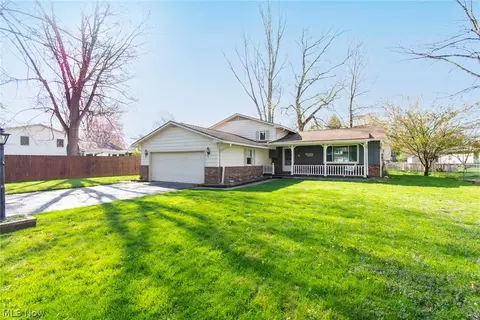 4125 Claridge Dr, Youngstown, OH 44511