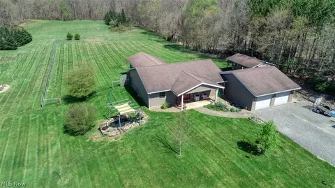 63155 Arrowhead Rd, Cambridge, OH 43725