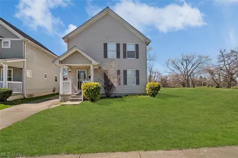 2174 E 70th St, Cleveland, OH 44103