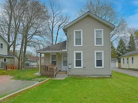 4167 Maple St, Perry, OH 44081 photo 1