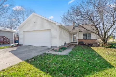 1805 Columbus Ave, Ashtabula, OH 44004