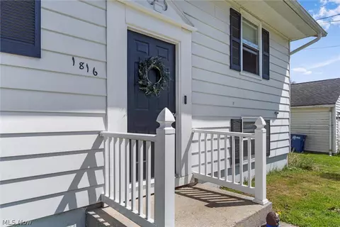 Exterior - 1816 Myrtle Ave, Ashtabula, OH 44004 photo 5 of 11