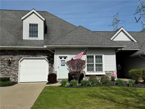 408 Fiddlers Creek Dr #3, Painesville, OH 44077