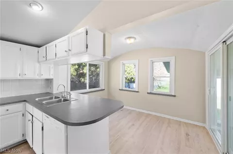 Kitchen - 265 E 206th St, Euclid, OH 44123 photo 4 of 7