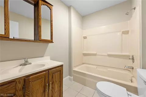 Bath - 265 E 206th St, Euclid, OH 44123 photo 1 of 2
