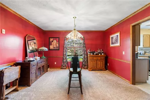 Entry Way - 6539 Lynleigh Cir, Canton, OH 44708 photo 2 of 2