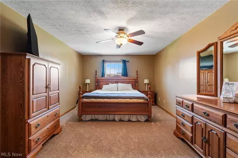 Bedroom - 6539 Lynleigh Cir, Canton, OH 44708 photo 1 of 6
