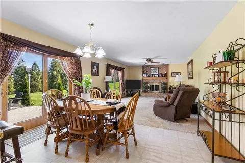 Dining - 6539 Lynleigh Cir, Canton, OH 44708 photo 1 of 1