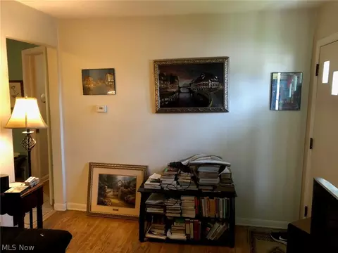 851 Iredell St, Akron, OH 44310 photo 5