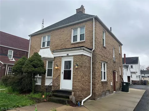 602 18th St NW, Canton, OH 44703